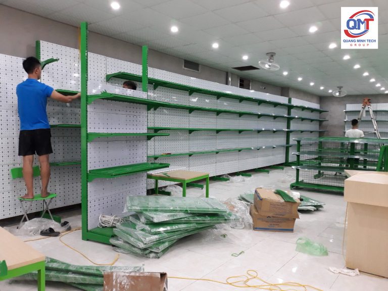 kệ siêu thị tôn đục lỗ