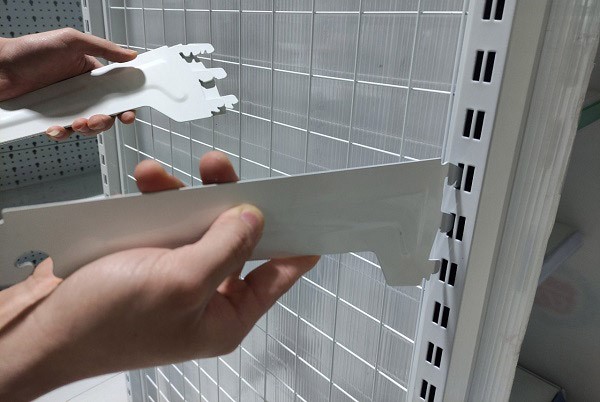 lắp các tay đỡ lắp các tay đỡ